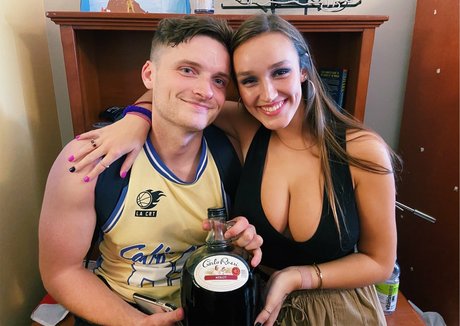 Melissa Aleene Kight feet onlyfans