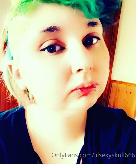 Skylar Rose Zombiez nudes onlyfans leaks