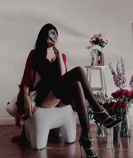 Luna Hwang onlyfans leaked nude