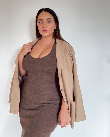 Yasmine MInovski leak onlyfans nude