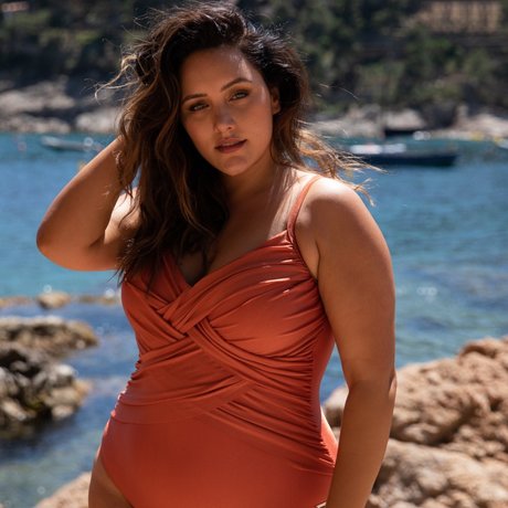 Yasmine MInovski onlyfans porno