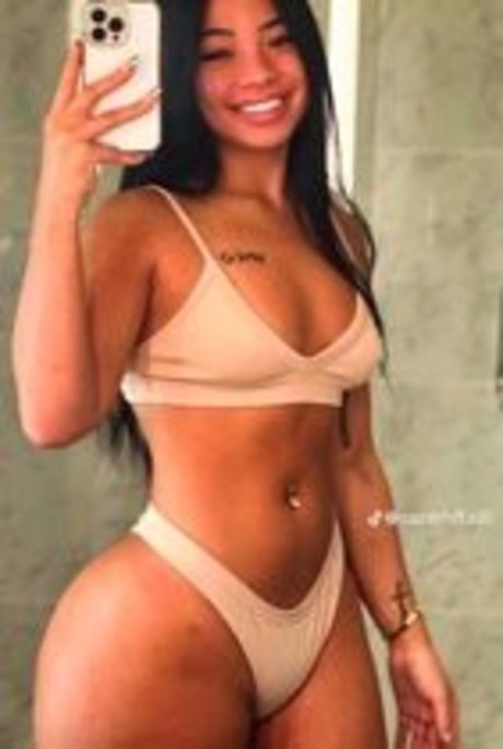 Quem e Essa Mina onlyfans hot