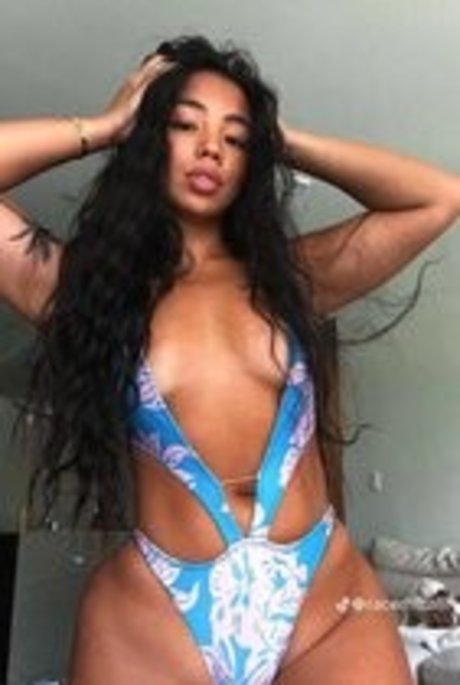 Quem e Essa Mina onlyfans nudes leak