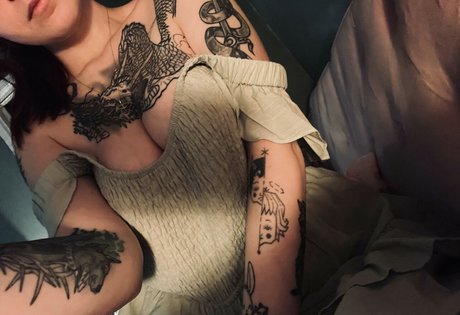 Alleykat421 onlyfans xxx