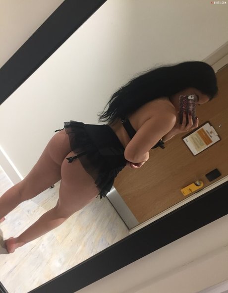 Bella Lagares porn only fans