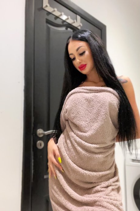 Deeaxoxx porn only fans