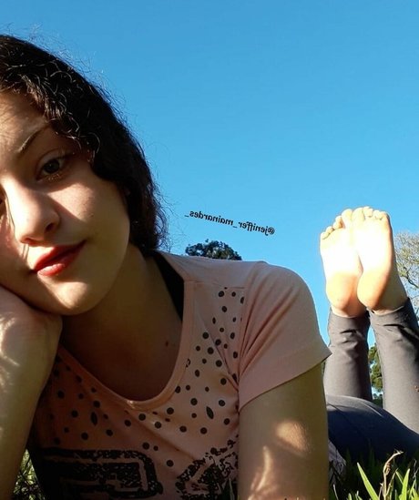 Pezinhos Da Jhenny onlyfans posts