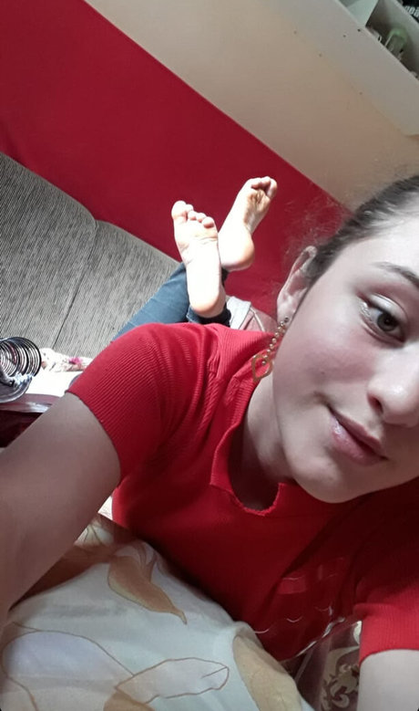 Pezinhos Da Jhenny porn onlyfans leaks