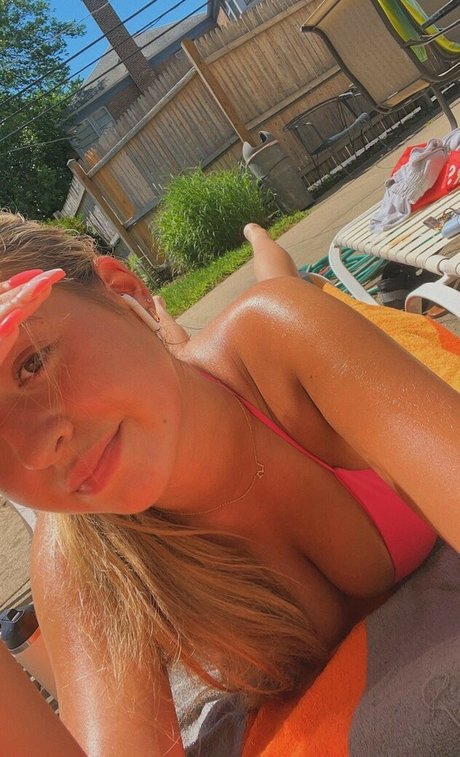 Alina Fernandez onlyfans.