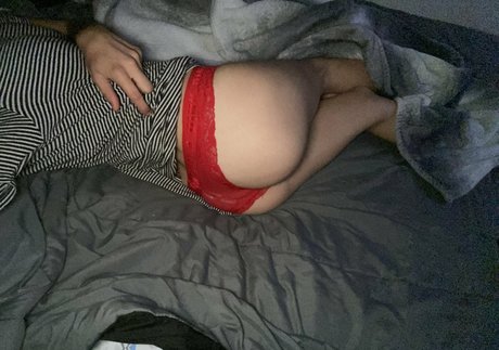 cort4shortt onlyfans topless