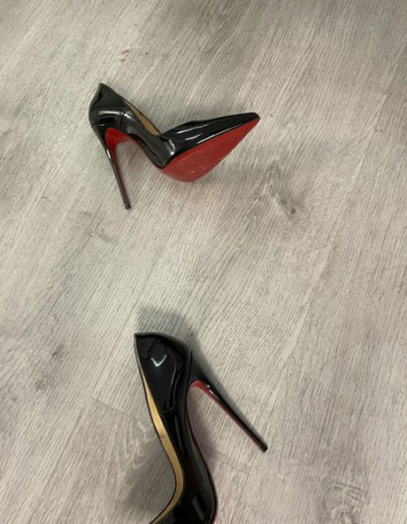 Cris Lauren boobs onlyfans