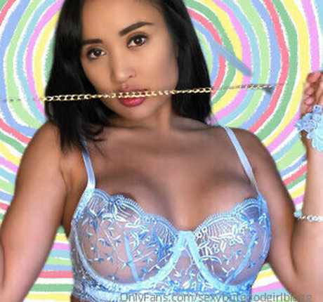 Sexybutgoodgirl onlyfans naked