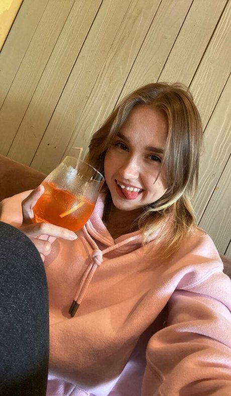 DollHole GrabFuck leaked only fans