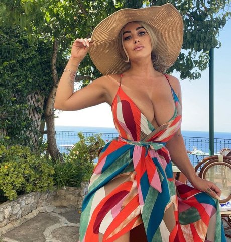 Fiona S onlyfans public photos