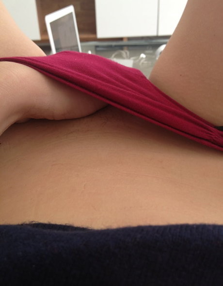 Riki Lindhome onlyfans ass