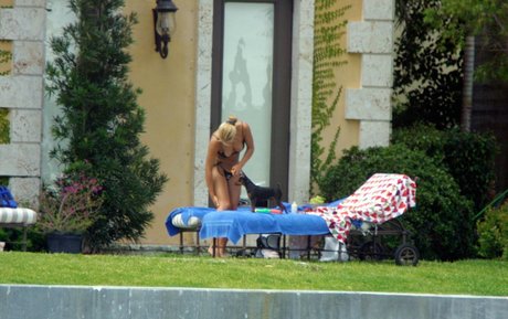 Anna Kournikova onlyfans leak