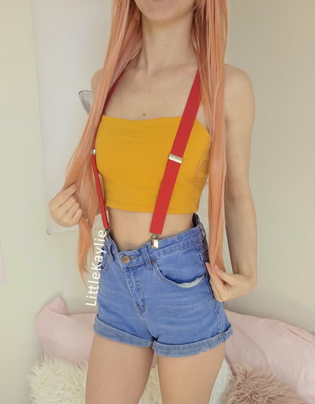 LittleKaylie onlyfans naked