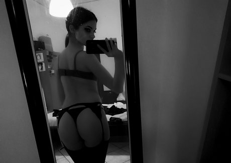 Darknyymph onlyfans picture