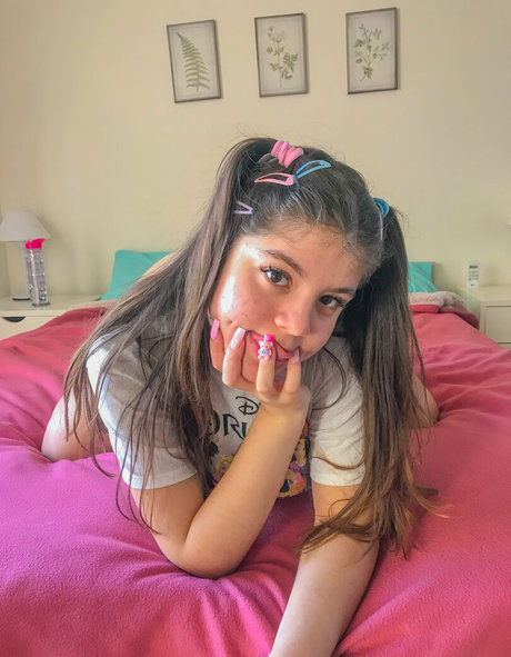 Arilol boobs onlyfans