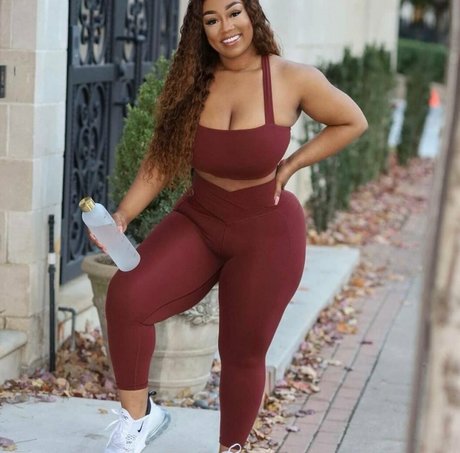 brittney tonee onlyfans mega