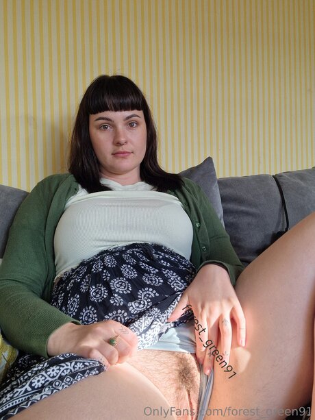 forest green91 onlyfans leaked photos