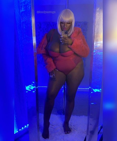 Londynn Vega only fans sex