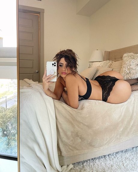 trixieboo21 naked onlyfans