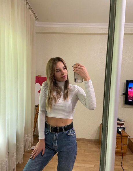 Kris Blow boobs onlyfans