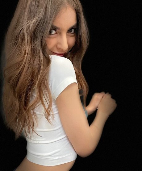 ChloeNight onlyfans creator