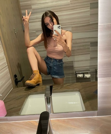 ChloeNight joi onlyfans