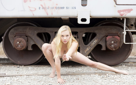 Kayla Coyote onlyfans leak xxx