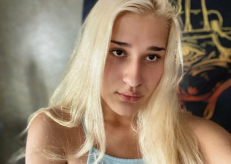 Snixxxxx only fans naked