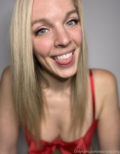 Missy Darling onlyfans model