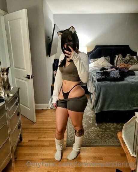 foreverwandering naked onlyfans