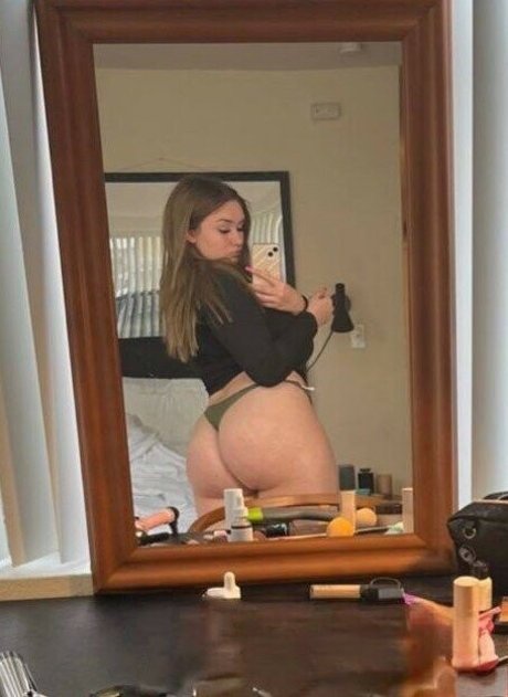 midori meeks onlyfans nude leaks