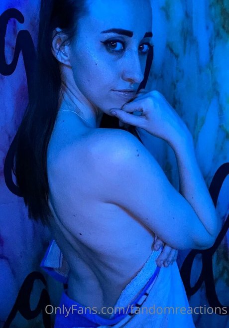 FandomReactions xxx only fans