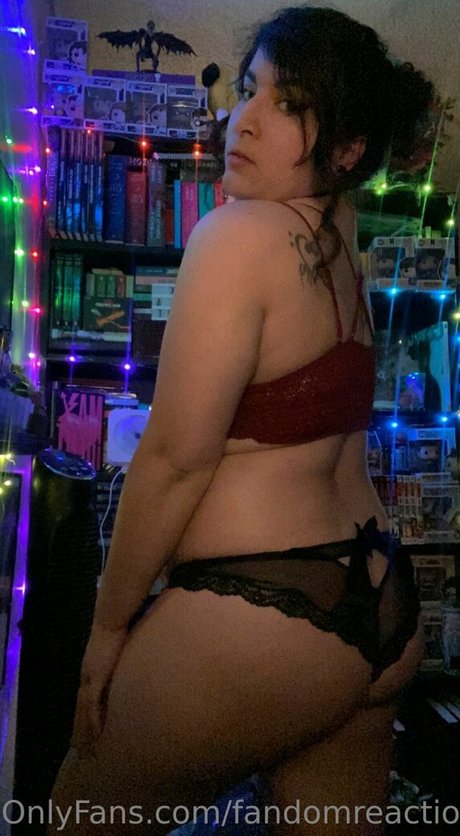 FandomReactions tits onlyfans