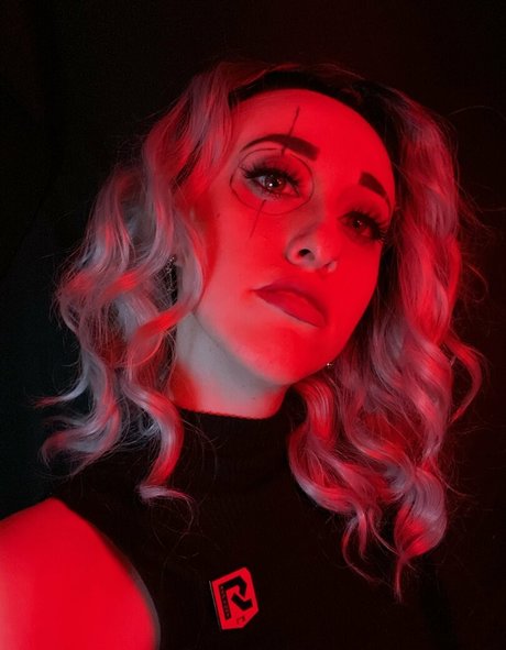 FandomReactions nude onlyfans leaks