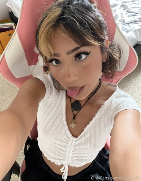 Isa Marin Profile pic