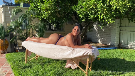 theonlykiaramia onlyfans nude pics