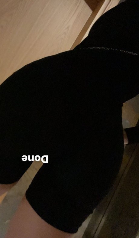 Yumii17 onlyfans model