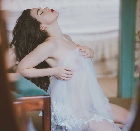 Nicole Vaunt only fans nude