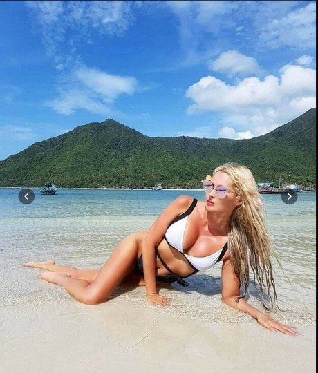 Tatiana Laurens onlyfans page