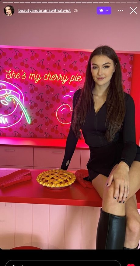 Rachel Marie onlyfans nude leak