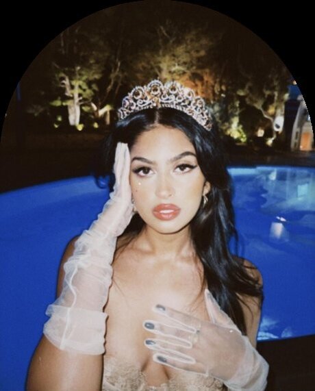 Shreya Arun is on onlyfans