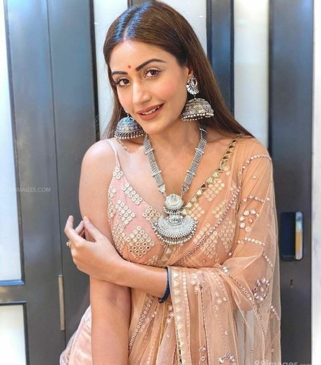 Surbhi Chandna leaked nude onlyfans