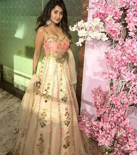 Kanchi Singh leaked onlyfans pictures