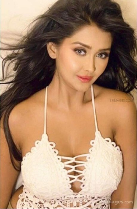 Kanchi Singh onlyfans leak new