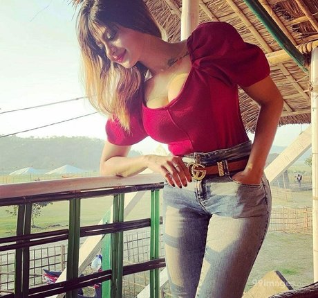 Suhaani Laskar onlyfans star