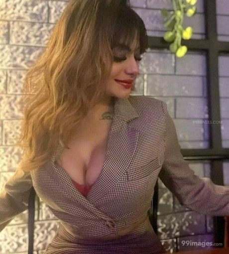 Suhaani Laskar only fans review